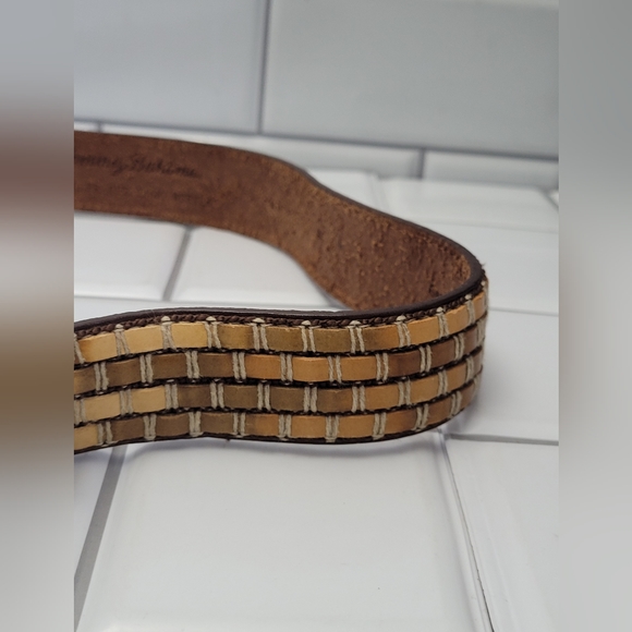 TOMMY BAHAMA Men’s Unique Brown Multi Tone Leather Belt Silver Hardware 1inWSiz - Picture 11 of 11